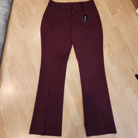 NWT Express Columnist Barely Boot Maroon Trousers Women's Size 10 Dress Pant - Picture 1 of 16